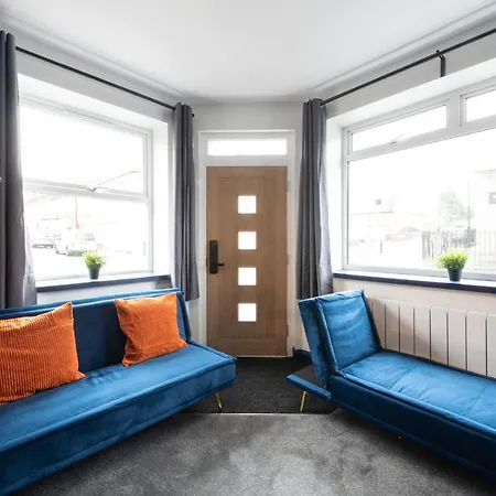 Apartment Mural By Mycityhaven